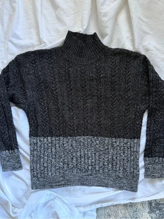 Splendid Charcoal Two-Tone Cable Turtleneck Sweater - Picture 3 of 7